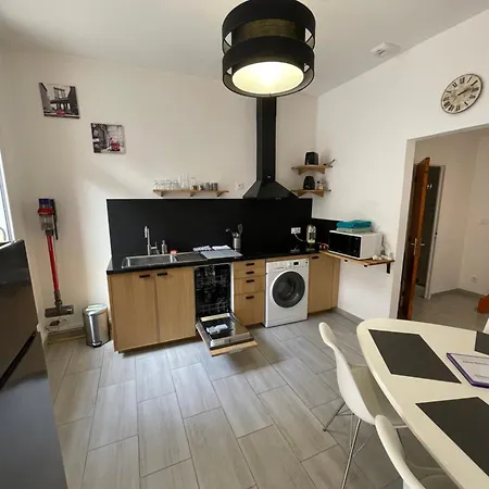 Chez Sonou , Centre Appartamento